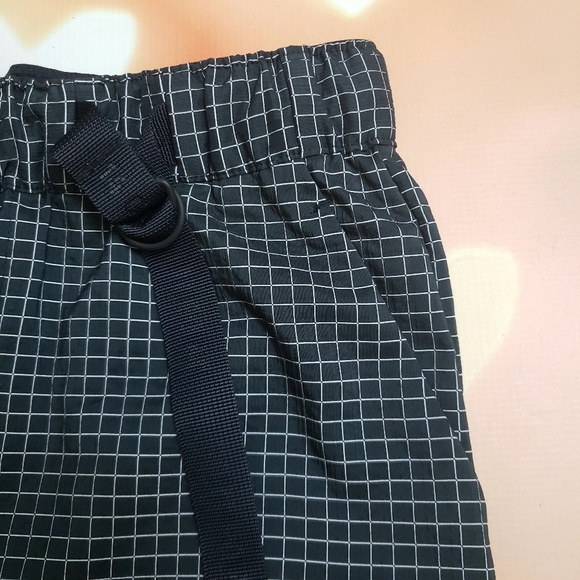 Nike | Sportswear Tech Pack Shorts | Small - Picture 6 of 12